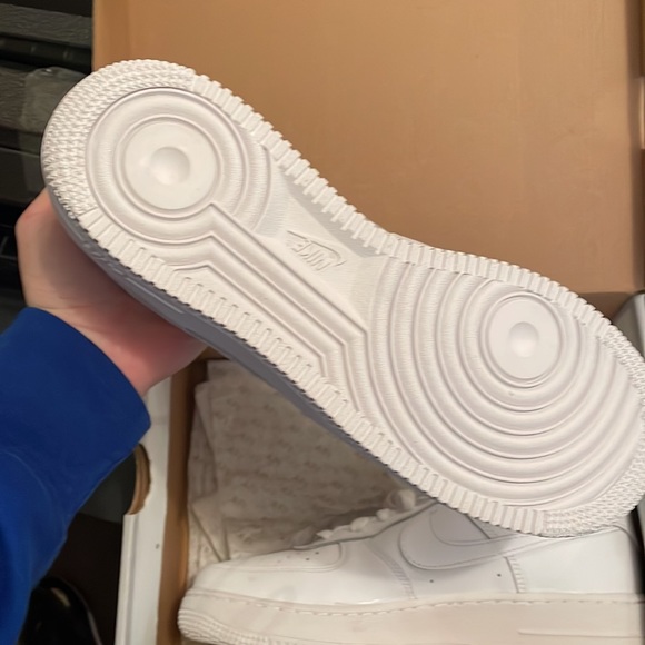 Air Force ones - Picture 2 of 3